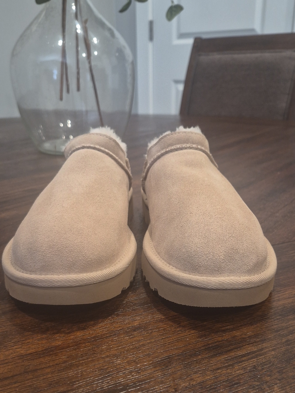 New UGG Sand Suede Shearling Slip-Ons - Picture 7 of 9